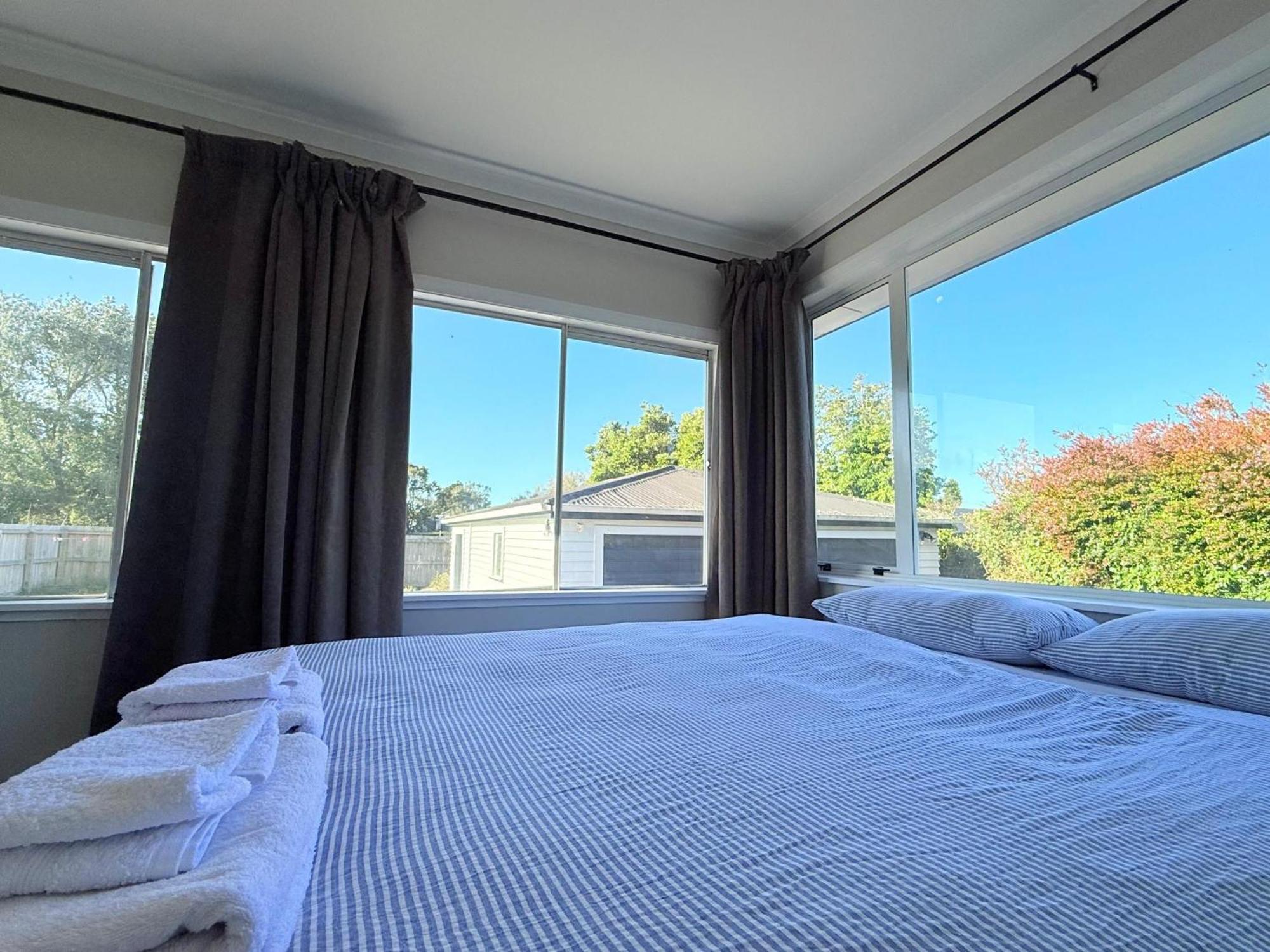 Cozy Taranaki Homestay Стратфорд Екстериор снимка