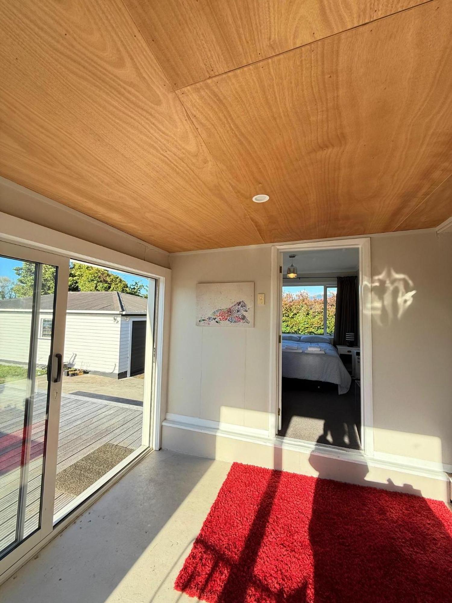 Cozy Taranaki Homestay Стратфорд Екстериор снимка